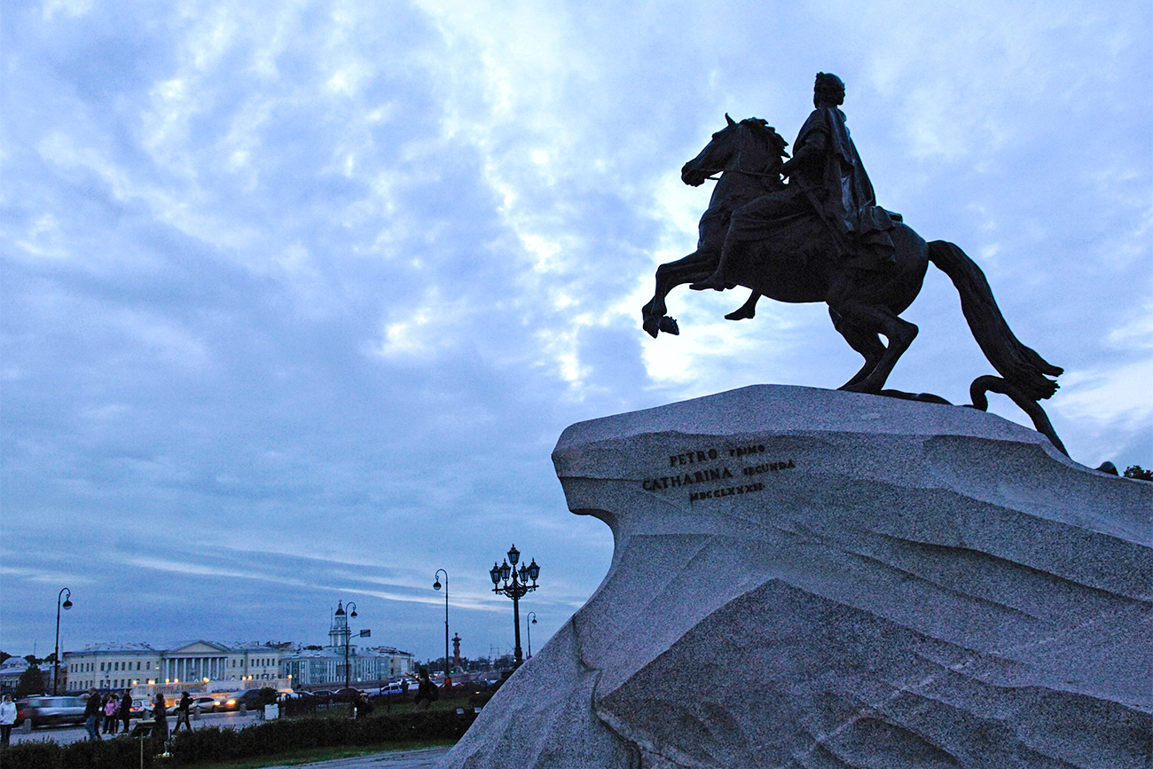 Un Jour dans l’Histoire: le Cavalier de bronze inauguré à Saint-Pétersbourg | Russia Beyond