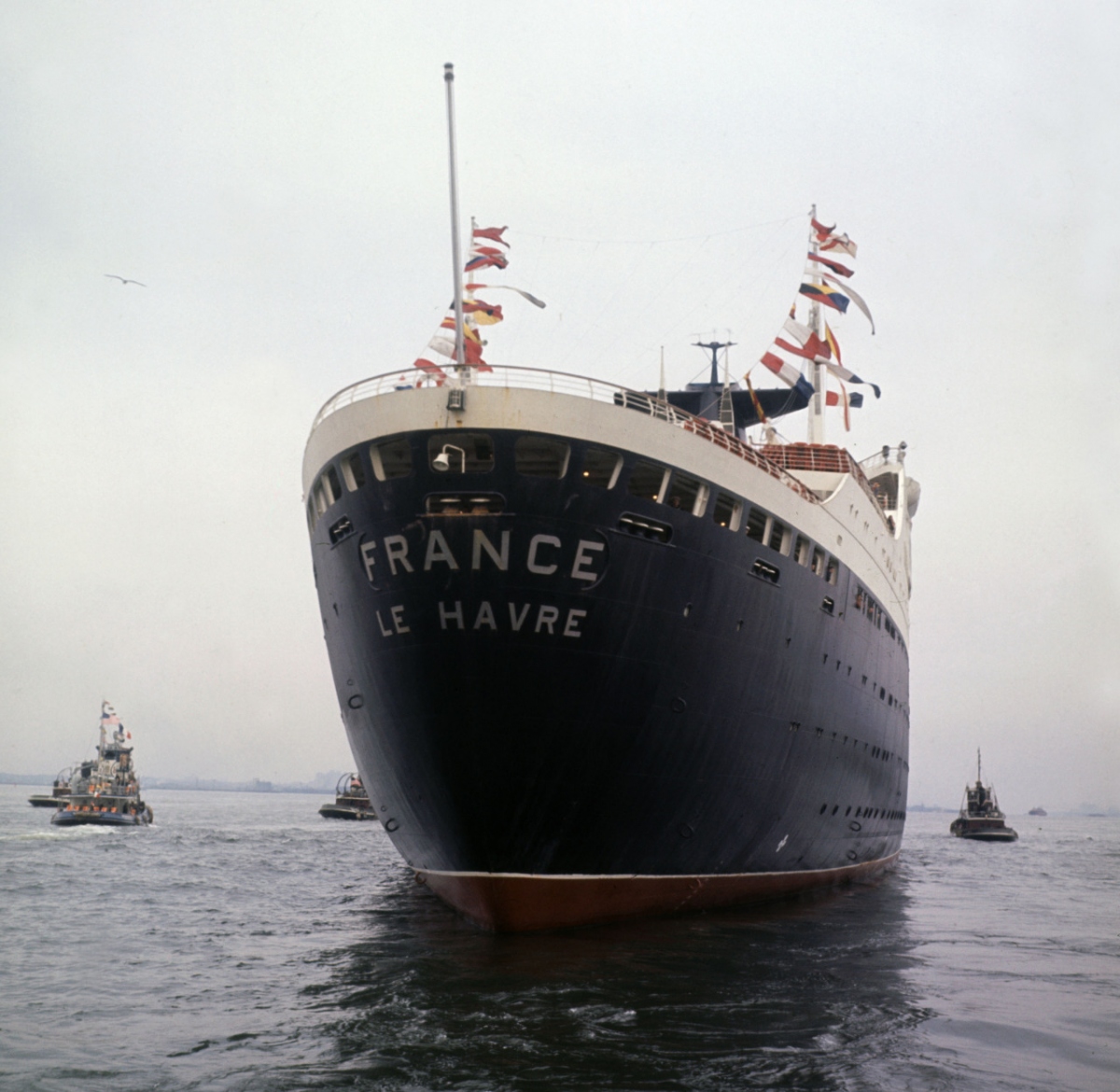 3 février 1962 : Première traversée transatlantique du paquebot France | Archives Gouv