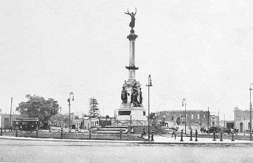 Monumento al Combate del 2 de Mayo lima | Arqandina