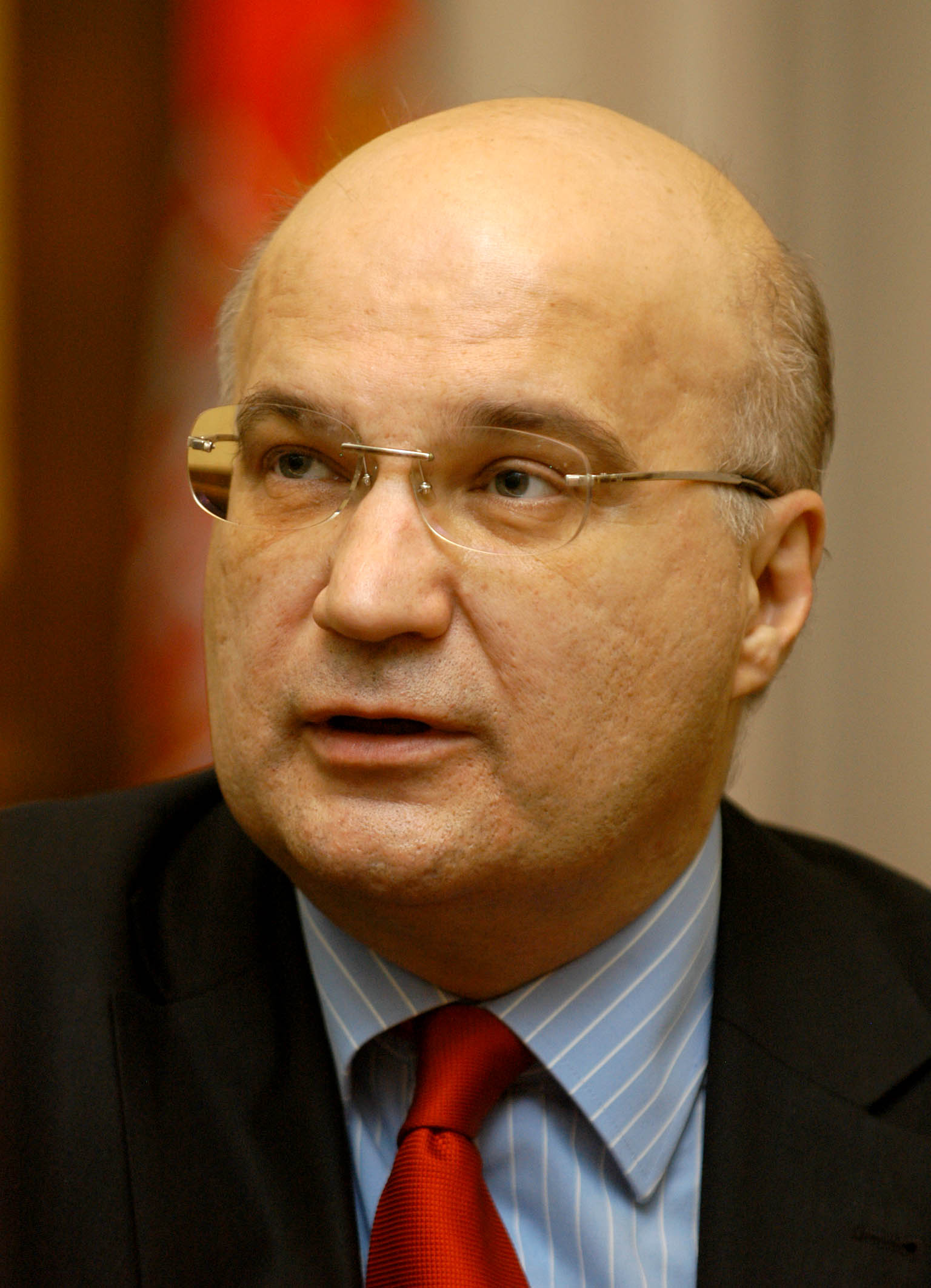 Dušan T. Bataković, ✞ 2017, Historien et diplomate serbe